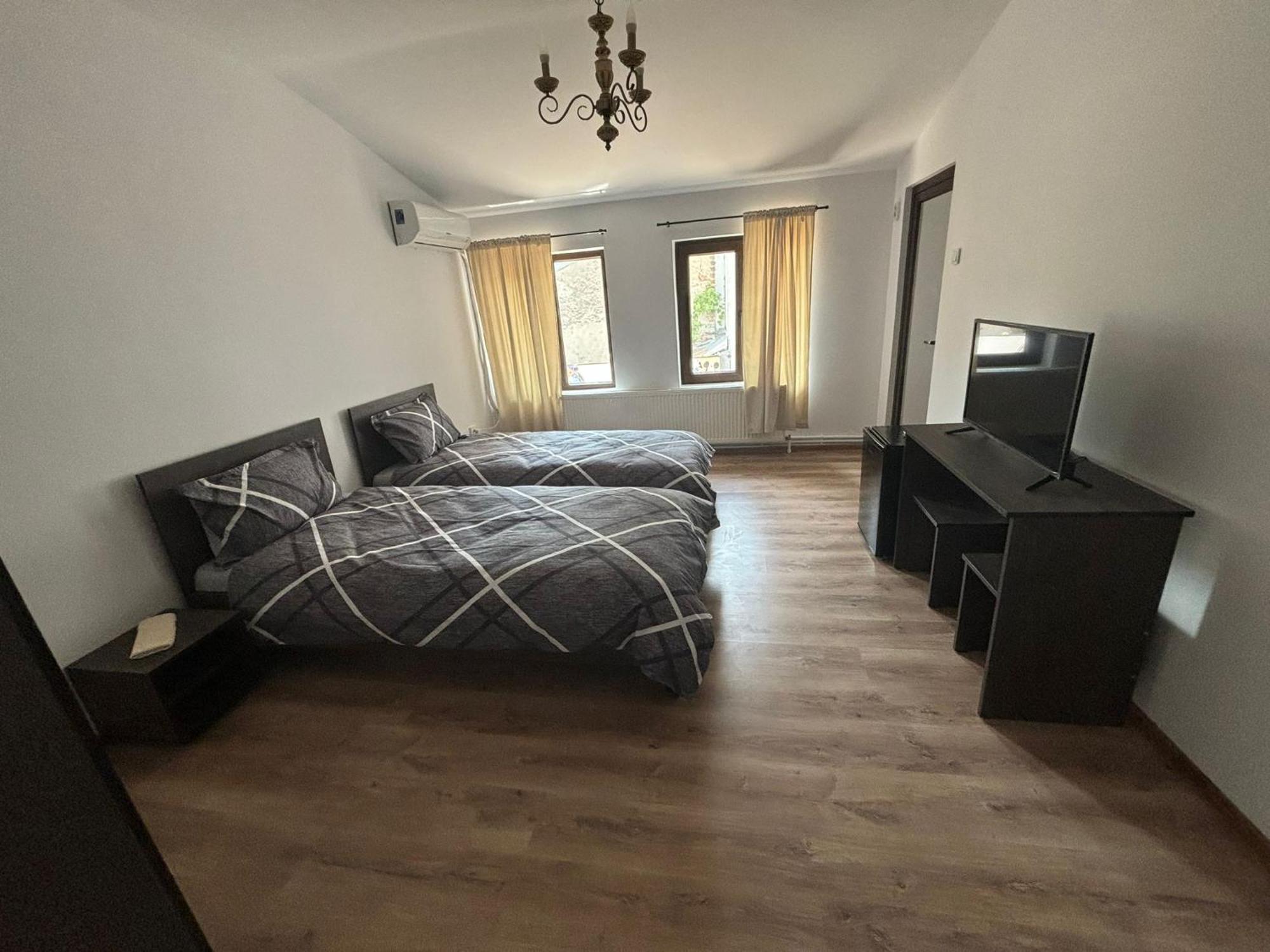 Alexander Residence Брэила Экстерьер фото