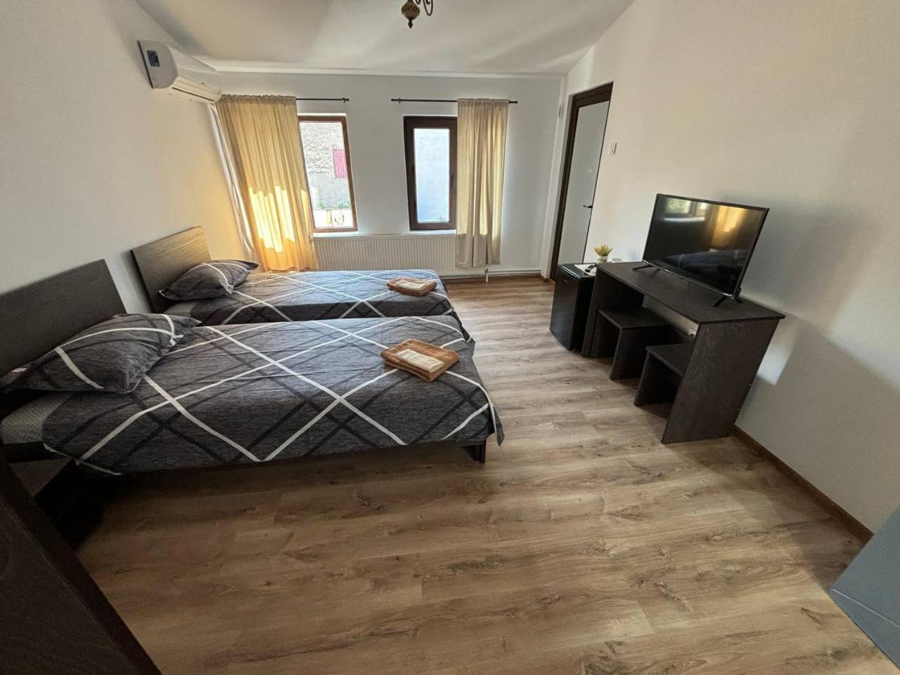 Alexander Residence Брэила Экстерьер фото